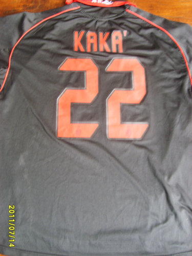 maillot ac milan exterieur 2005-2006 rétro maillot ac milan exterieur 2005-2006 rétro