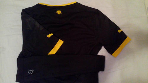 maillot aek athènes particulier 2013-2014 rétro maillot aek athènes particulier 2013-2014 rétro