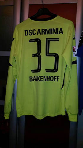 maillot arminia bielefeld gardien 2015-2016 rétro maillot arminia bielefeld gardien 2015-2016 rétro