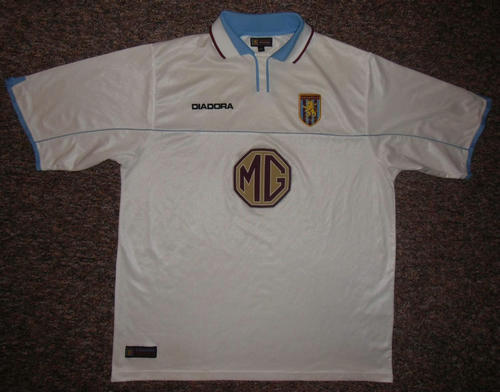 maillot aston villa exterieur 2002-2003 pas cher