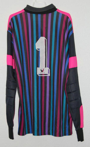 maillot atlético de madrid gardien 1993-1994 pas cher maillot atlético de madrid gardien 1993-1994 pas cher