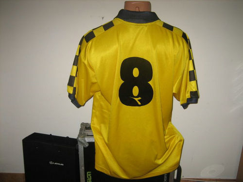 maillot beitar jérusalem domicile 1997-1998 rétro maillot beitar jérusalem domicile 1997-1998 rétro