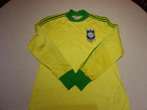 maillot brésil domicile 1977-1978 pas cher
