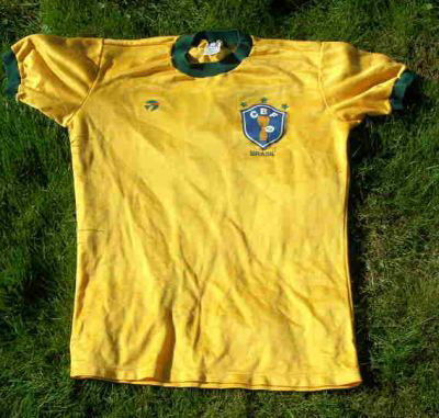 maillot brésil domicile 1984 rétro