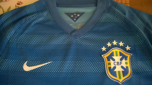 maillot brésil exterieur 2014-2015 rétro maillot brésil exterieur 2014-2015 rétro