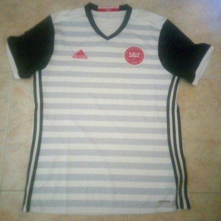 maillot danemark exterieur 2016 rétro