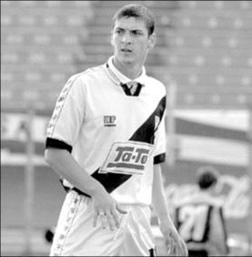 maillot danubio fc domicile 2000 pas cher maillot danubio fc domicile 2000 pas cher