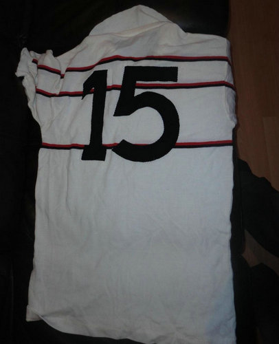 maillot de ac milan exterieur 1983-1984 rétro maillot de ac milan exterieur 1983-1984 rétro