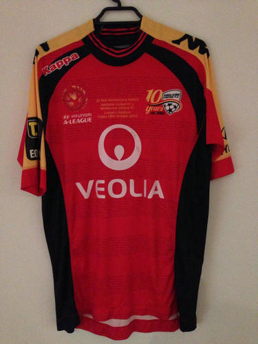 maillot de adelaide united particulier 2013 rétro