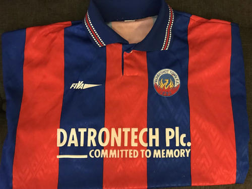 maillot de aldershot town domicile 1993-1995 rétro