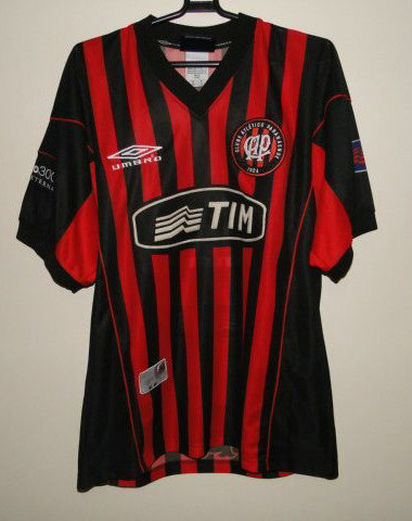 maillot de athletico paranaense domicile 2001 rétro