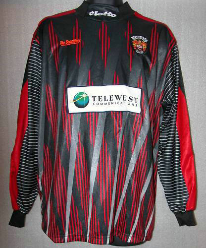 maillot de blackpool fc gardien 1997-1999 rétro