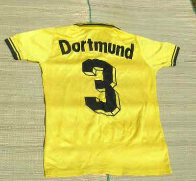 maillot de borussia dortmund domicile 1978-1980 rétro maillot de borussia dortmund domicile 1978-1980 rétro