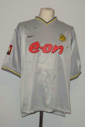 maillot de borussia dortmund exterieur 2000-2001 rétro