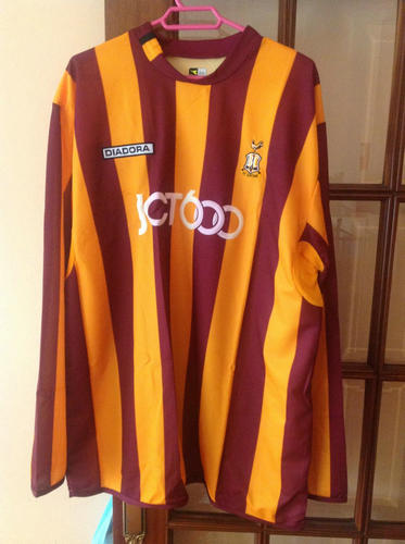 maillot de bradford city afc domicile 2003-2004 rétro