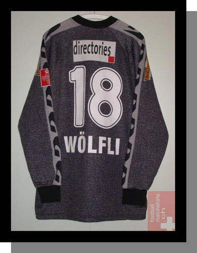 maillot de bsc yb gardien 2001-2002 rétro maillot de bsc yb gardien 2001-2002 rétro