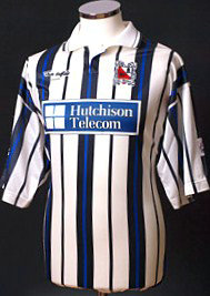 maillot de darlington fc domicile 1993-1995 rétro