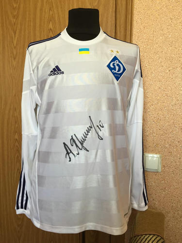 maillot de dynamo kiev domicile 2014-2015 rétro