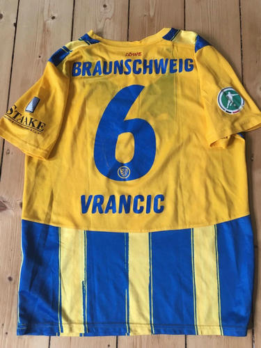 maillot de eintracht brunswick domicile 2010-2011 pas cher