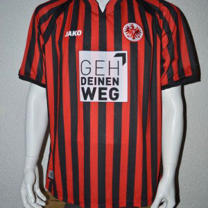 maillot de eintracht francfort particulier 2012-2013 pas cher