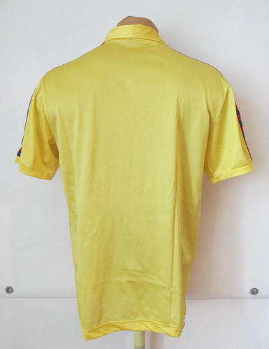 maillot de fc barcelone exterieur 1984-1989 pas cher maillot de fc barcelone exterieur 1984-1989 pas cher