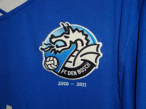 maillot de fc den bosch domicile 2010-2011 rétro