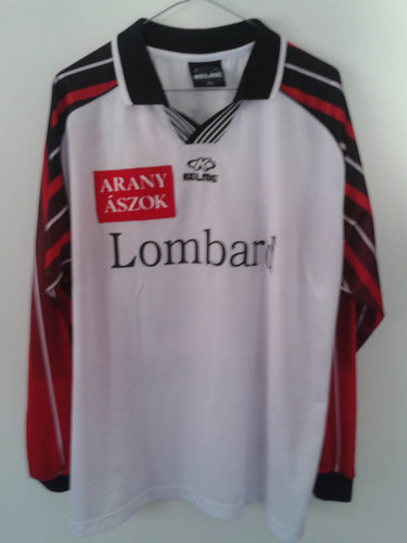 maillot de fc tatabánya domicile 2000 rétro