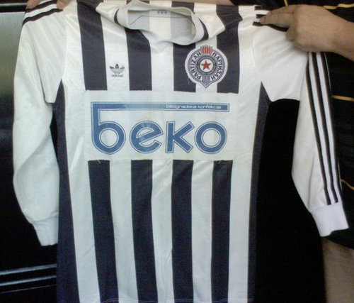 maillot de fk partizan domicile 1988-1989 rétro