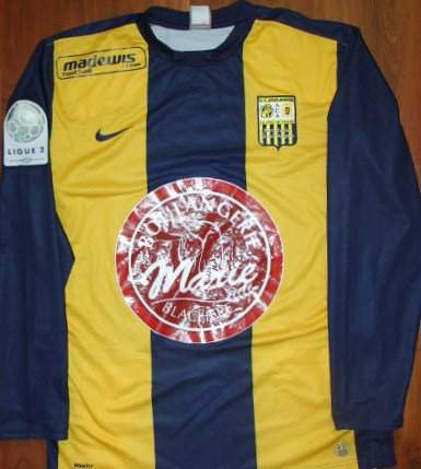 maillot de foot ac arlésien domicile 2009-2010 rétro