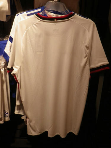 maillot de foot ac milan exterieur 2017-2018 rétro maillot de foot ac milan exterieur 2017-2018 rétro