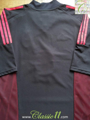 maillot de foot ac milan third 2002-2004 rétro maillot de foot ac milan third 2002-2004 rétro