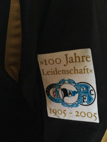maillot de foot arminia bielefeld particulier 2005-2006 rétro maillot de foot arminia bielefeld particulier 2005-2006 rétro