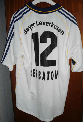 maillot de foot bayer leverkusen exterieur 2000-2001 rétro maillot de foot bayer leverkusen exterieur 2000-2001 rétro