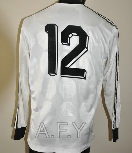 maillot de foot beşiktaş jk domicile 1990-1991 rétro maillot de foot beşiktaş jk domicile 1990-1991 rétro