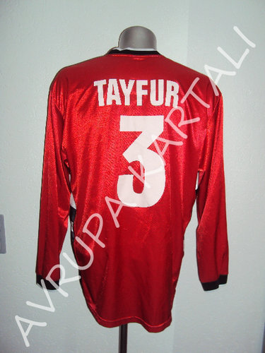 maillot de foot beşiktaş jk exterieur 2000-2001 rétro maillot de foot beşiktaş jk exterieur 2000-2001 rétro