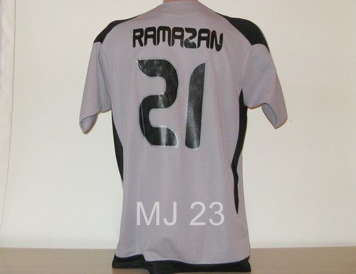 maillot de foot beşiktaş jk gardien 2006-2007 rétro maillot de foot beşiktaş jk gardien 2006-2007 rétro