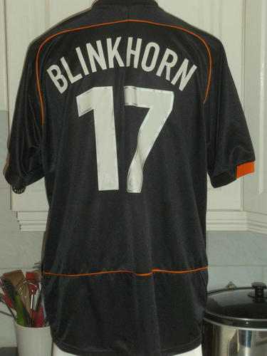 maillot de foot blackpool fc exterieur 2003-2004 pas cher maillot de foot blackpool fc exterieur 2003-2004 pas cher