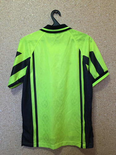 maillot de foot borussia dortmund domicile 1996-1997 pas cher maillot de foot borussia dortmund domicile 1996-1997 pas cher
