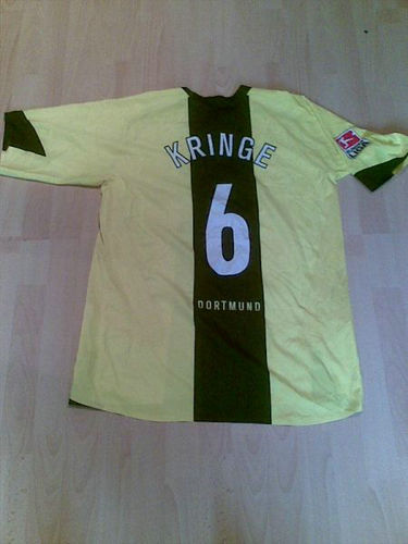 maillot de foot borussia dortmund domicile 2005-2006 pas cher maillot de foot borussia dortmund domicile 2005-2006 pas cher