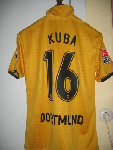 maillot de foot borussia dortmund particulier 2009-2010 pas cher maillot de foot borussia dortmund particulier 2009-2010 pas cher