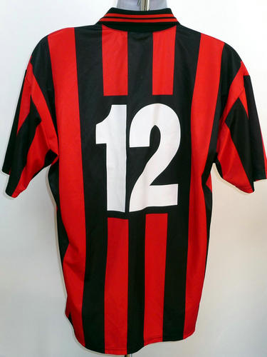 maillot de foot brighton and hove albion particulier 1999-2002 rétro maillot de foot brighton and hove albion particulier 1999-2002 rétro