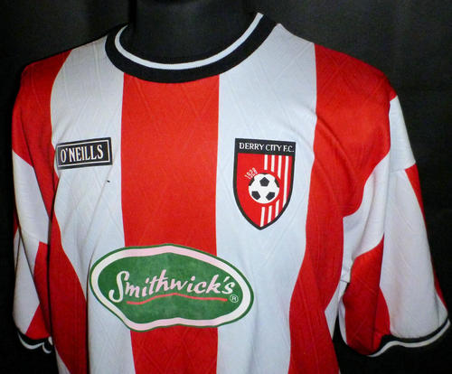 maillot de foot derry city fc domicile 1994-1995 pas cher maillot de foot derry city fc domicile 1994-1995 pas cher