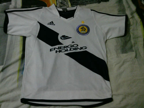 maillot de foot dynamo kiev domicile 2004-2005 rétro