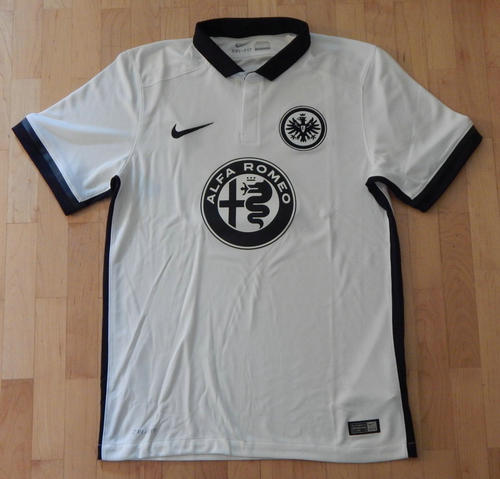 maillot de foot eintracht francfort exterieur 2015-2016 rétro