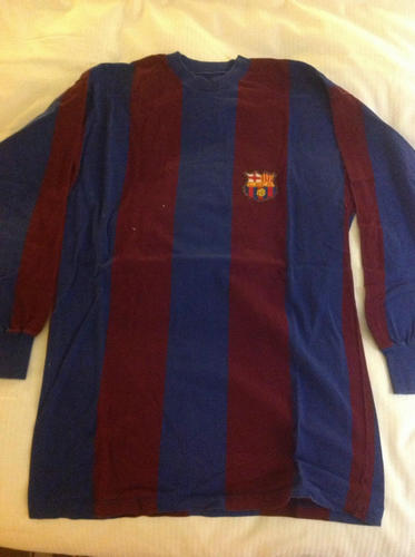 maillot de foot fc barcelone domicile 1975 rétro