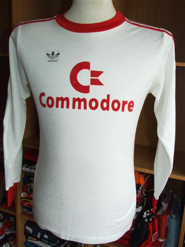 maillot de foot fc bayern munich exterieur 1984-1985 rétro