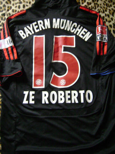 maillot de foot fc bayern munich exterieur 2007-2008 rétro maillot de foot fc bayern munich exterieur 2007-2008 rétro