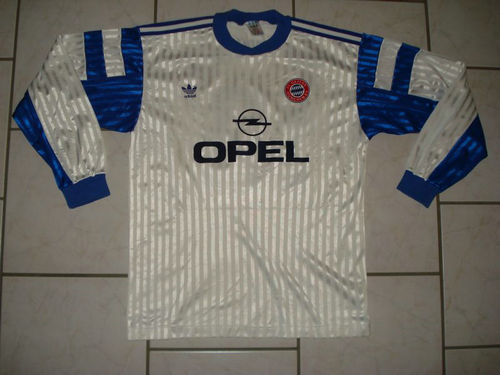 maillot de foot fc bayern munich particulier 1991 rétro
