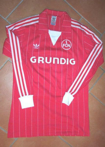 maillot de foot fc nuremberg domicile 1982-1983 pas cher