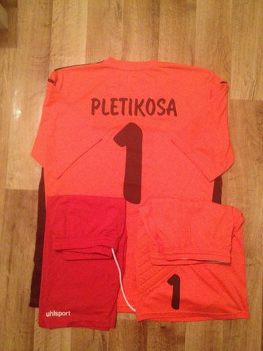 maillot de foot fc rostov gardien 2014-2015 pas cher maillot de foot fc rostov gardien 2014-2015 pas cher